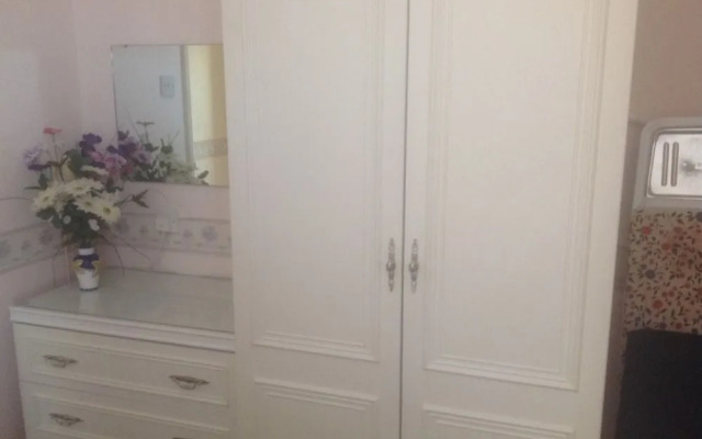 Royal Court and Garden Apartments