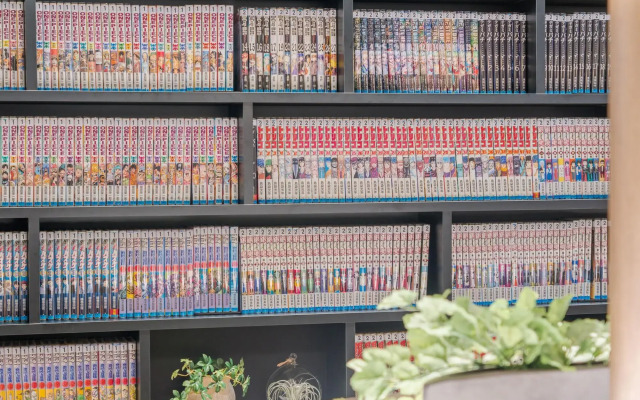 Quintessa Hotel Osaka Shinsaibashi Comic&Books