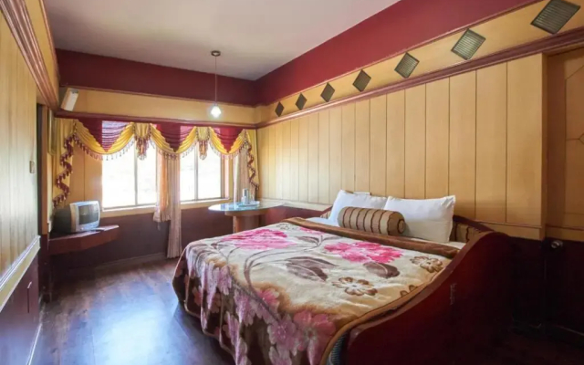 Hotel Sarkar Palace