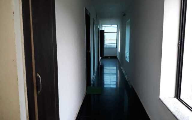 Goroomgo Shayon Residency Puri