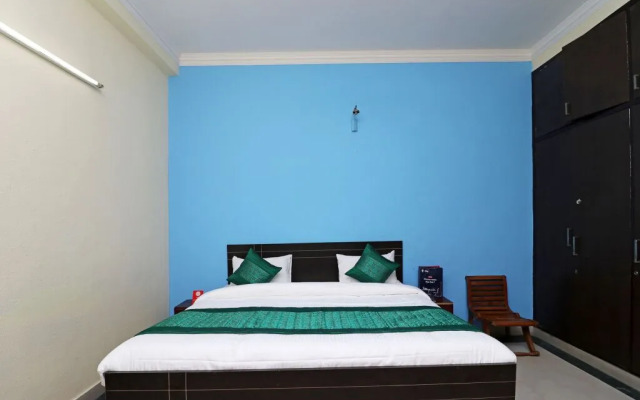 Vashu Residency By OYO Rooms