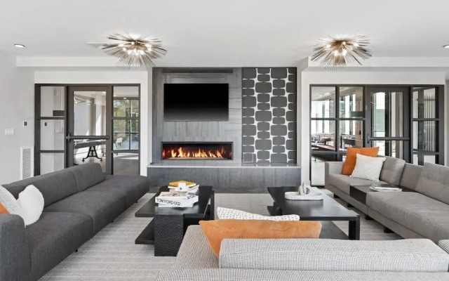 Luxury Apartments by Hyatus Boston Somerville