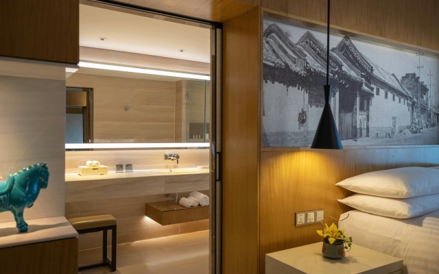 Renaissance Beijing Wangfujing Hotel – Guest Rooms – Beijing