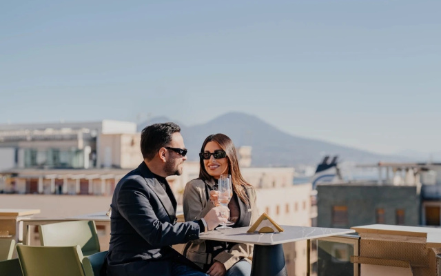 Poetica Boutique Sky