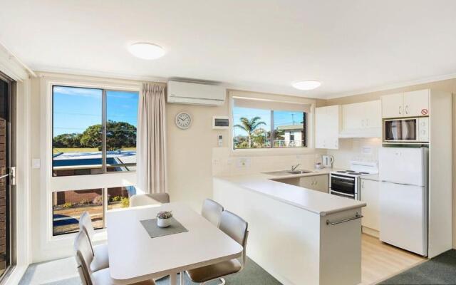Surfside Holiday Apartments