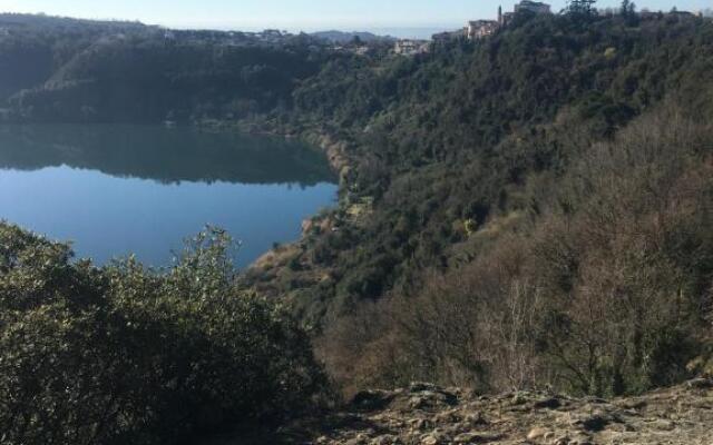 La Fontanella - Piccolo Appartamento nel Centro Storico di Nemi