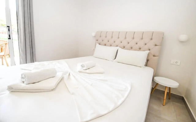 Daisy Zakynthos Apartments