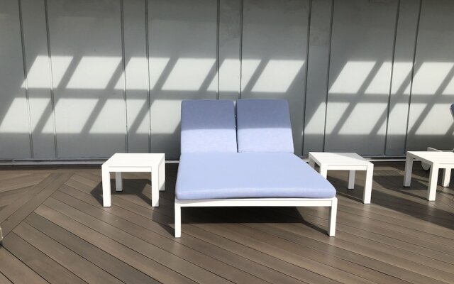 Castle at Ala Moana Hotel