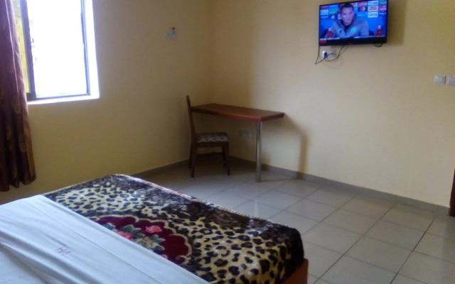 Noblesse Hotel