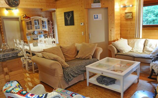 Cozy Holiday Home in Barvaux-sur-Ourthe with Sauna