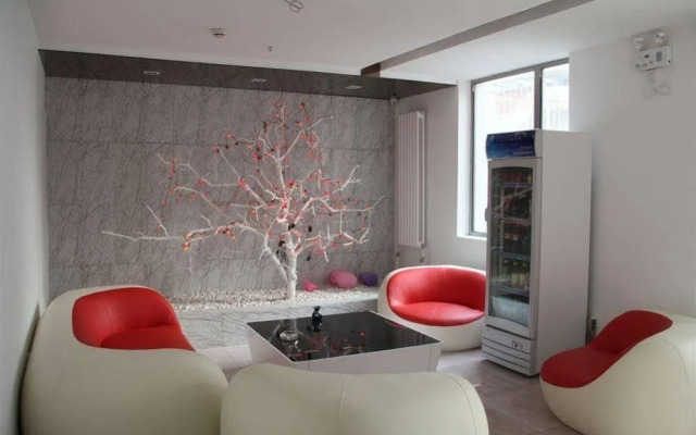 Wan'ai Lover (Zizhu Bridge Branch)