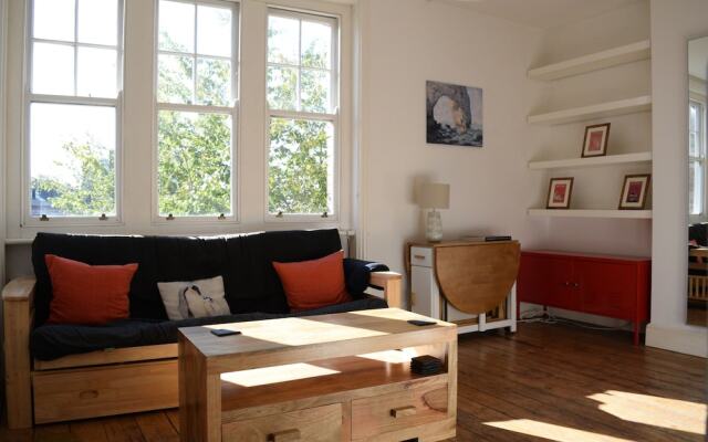 1 Bedroom Apartment in Shepherd's Bush