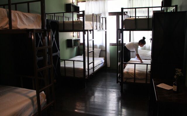 Niras Bankoc Cultural Hostel
