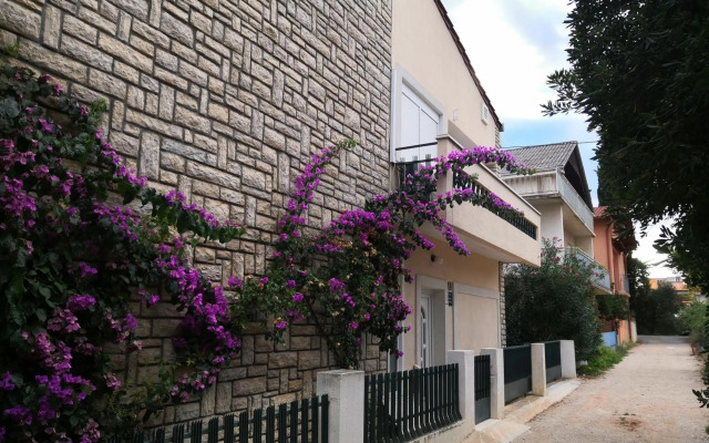 Apartments Brlečić