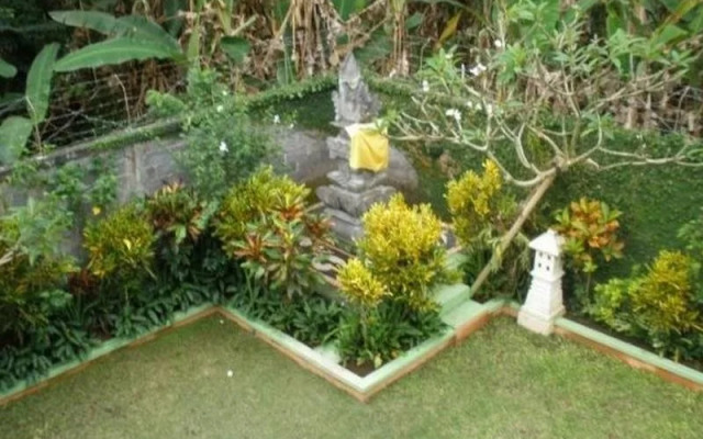 Bali Bunga Kembang Guest House