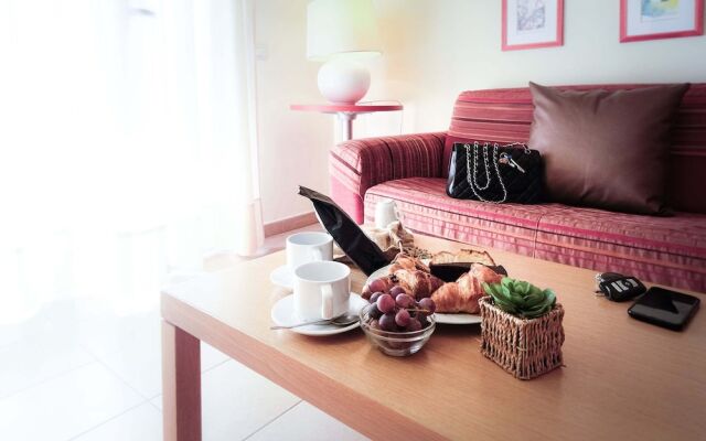 Long Stay Monthly Cheap Apartment With Backyard Garden