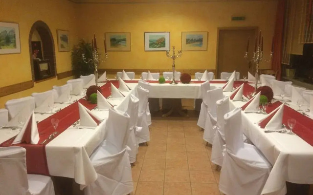 Hotel Restaurant Zum Felsenkeller