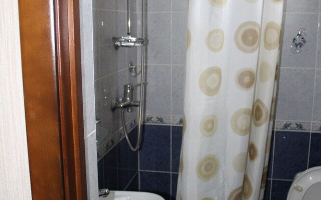 Guest house On Mayachnaya 15