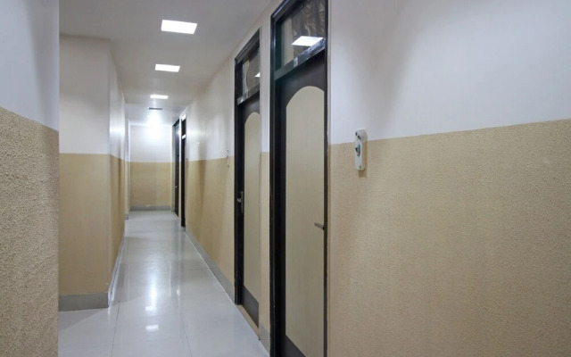 OYO 7636 Hotel Kaushalya Residency