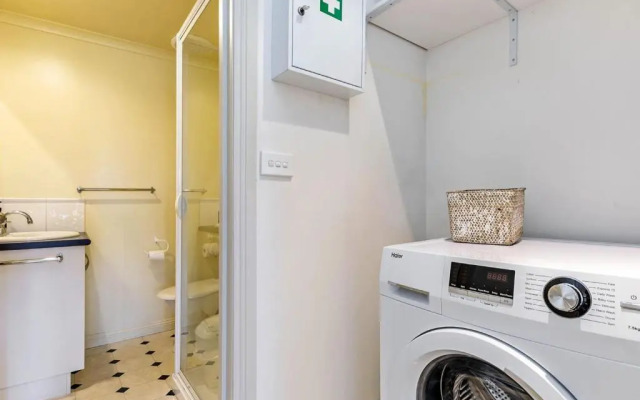 Johansson'S Perch No. 2