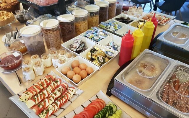 Hotel Riviera Lipno - Bed & Breakfast