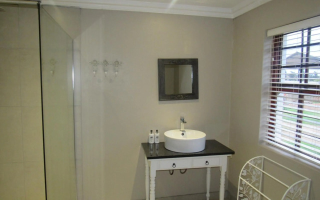 Happy Lands Self Catering B&B