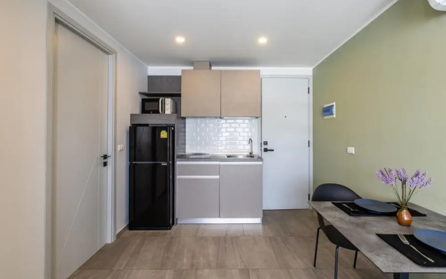Mountain View Studio Apt T3-830