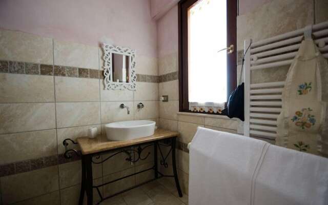 Farm House Le terrazze di Serranova