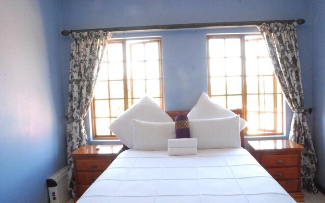 Paula's Guest House