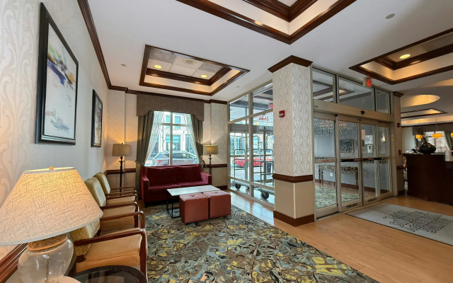 Hampton Inn Alexandria-Old Town/King St. Metro