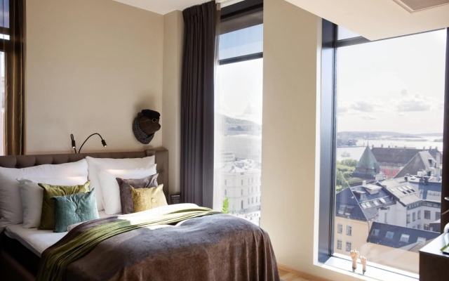 Clarion Hotel The Hub