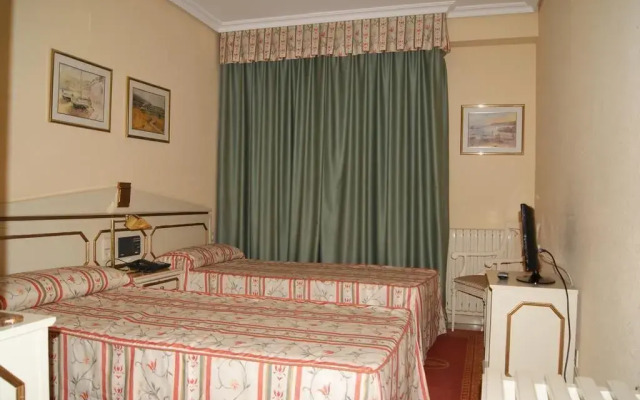 Hotel Restaurante Reina Victoria