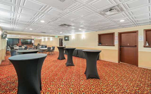 Clarion Hotel & Suites Fairbanks near Ft. Wainwright