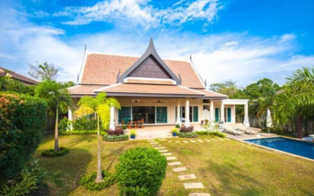 Nok Sawan Villa by Jetta