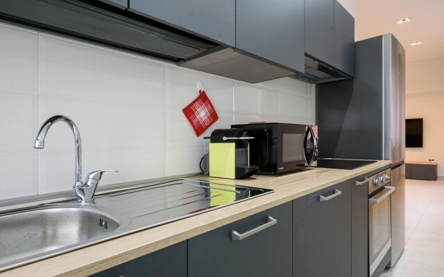 Via Niccolo Tommaseo 4 - Appartamento 1