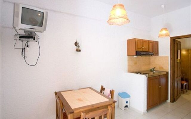 Little Bay Apartments