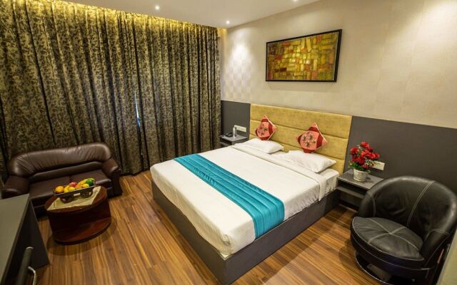 Grand Seasons -The Business Hotel