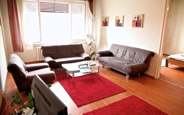 Central Budapest Furnished Apartments