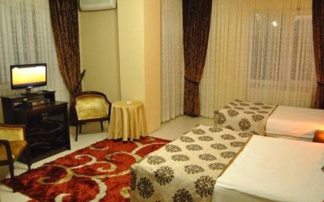 Paradise Caycuma Hotel