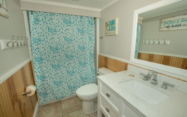 Dolphin Point 105C Destin - 2 Br Condo