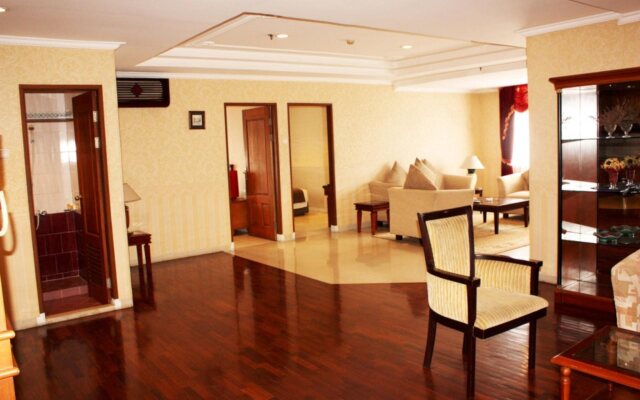 Travellers Suites Serviced Apartments