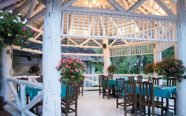 E-Outfitting Valley Resort