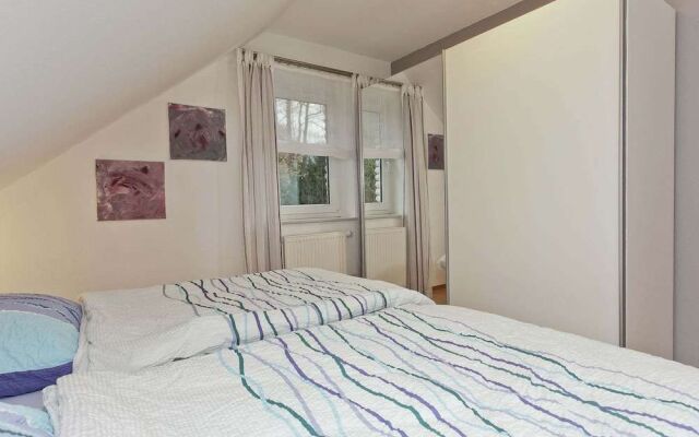Furnished Apartment in Nieheim Germany near Forest