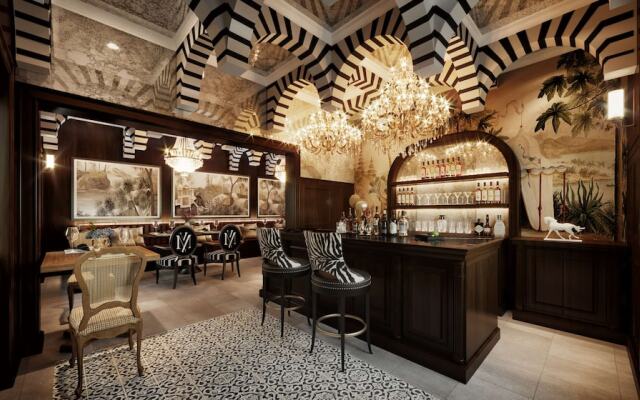 V Maison Boutique Hotel