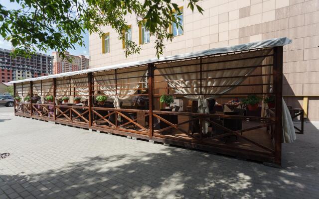 Отель Silky Way