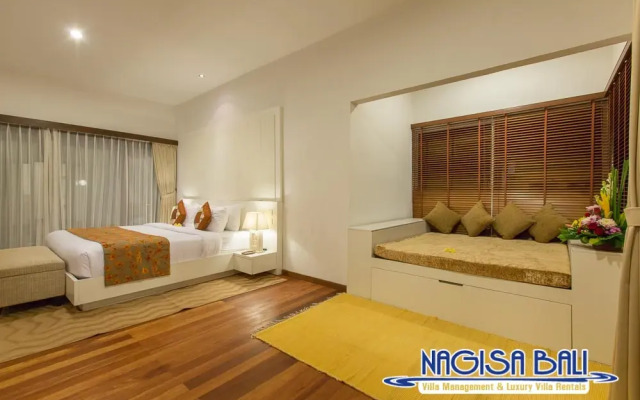 Club Corner Residence by Nagisa Bali