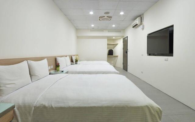 Shihlin Service Apartment
