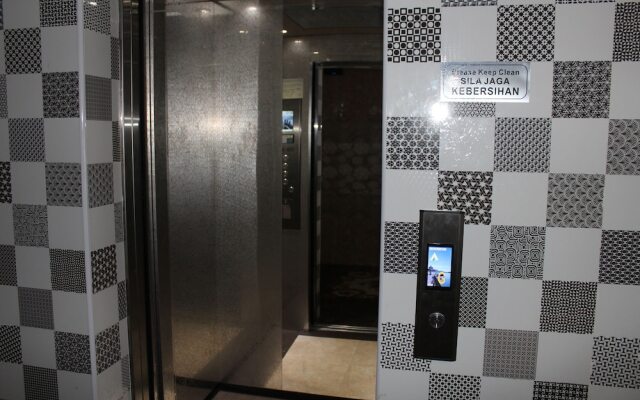 New Wave Vines Hotel