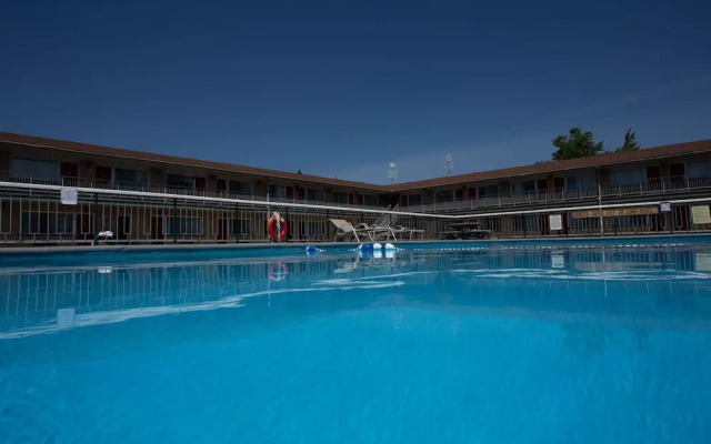 Rockwell Resort