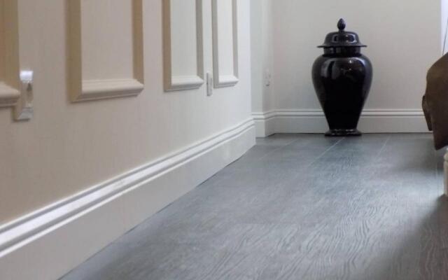 Hs4U The Chic Luxury apartment